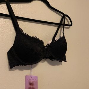 NWT Women’s Savage By Fenty Lace Bra size 32C